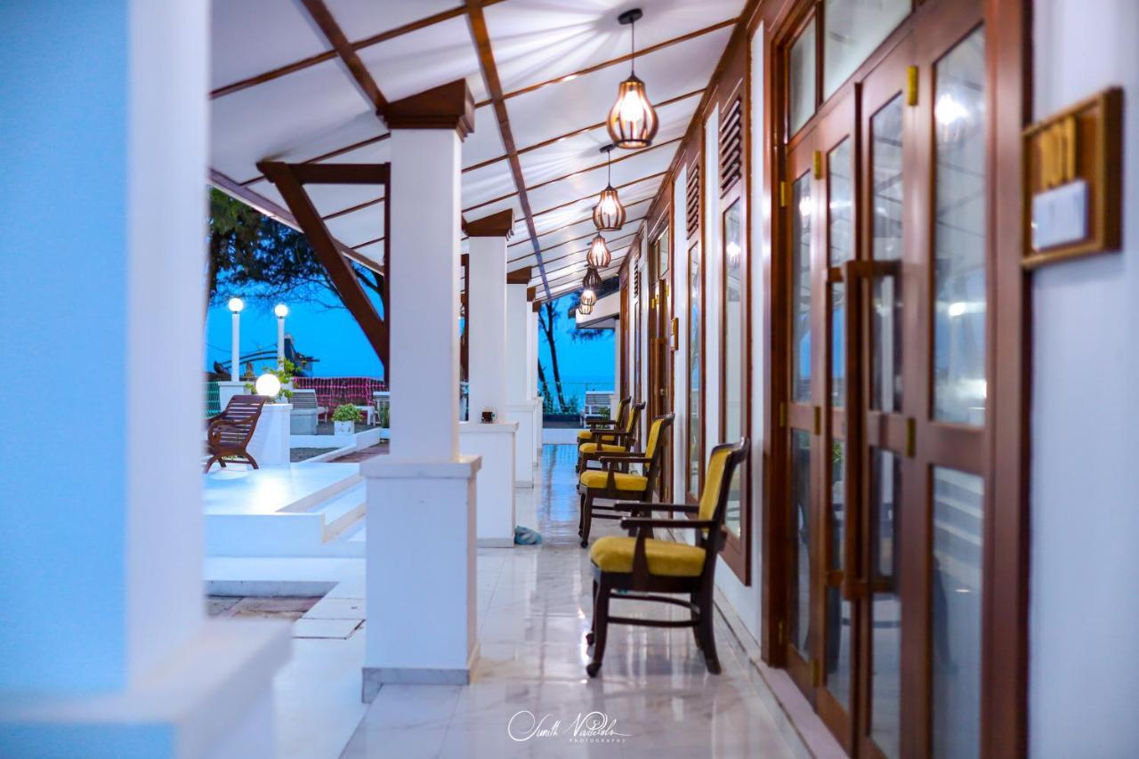 Ceylonta Beach Resort And Spa Hambantota Eksteriør billede