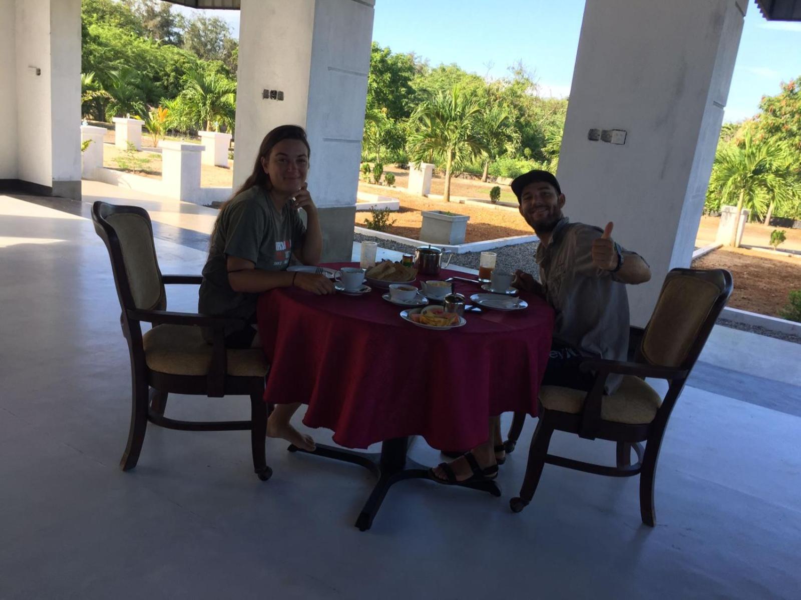 Ceylonta Beach Resort And Spa Hambantota Eksteriør billede