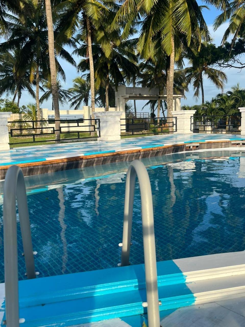 Ceylonta Beach Resort And Spa Hambantota Eksteriør billede