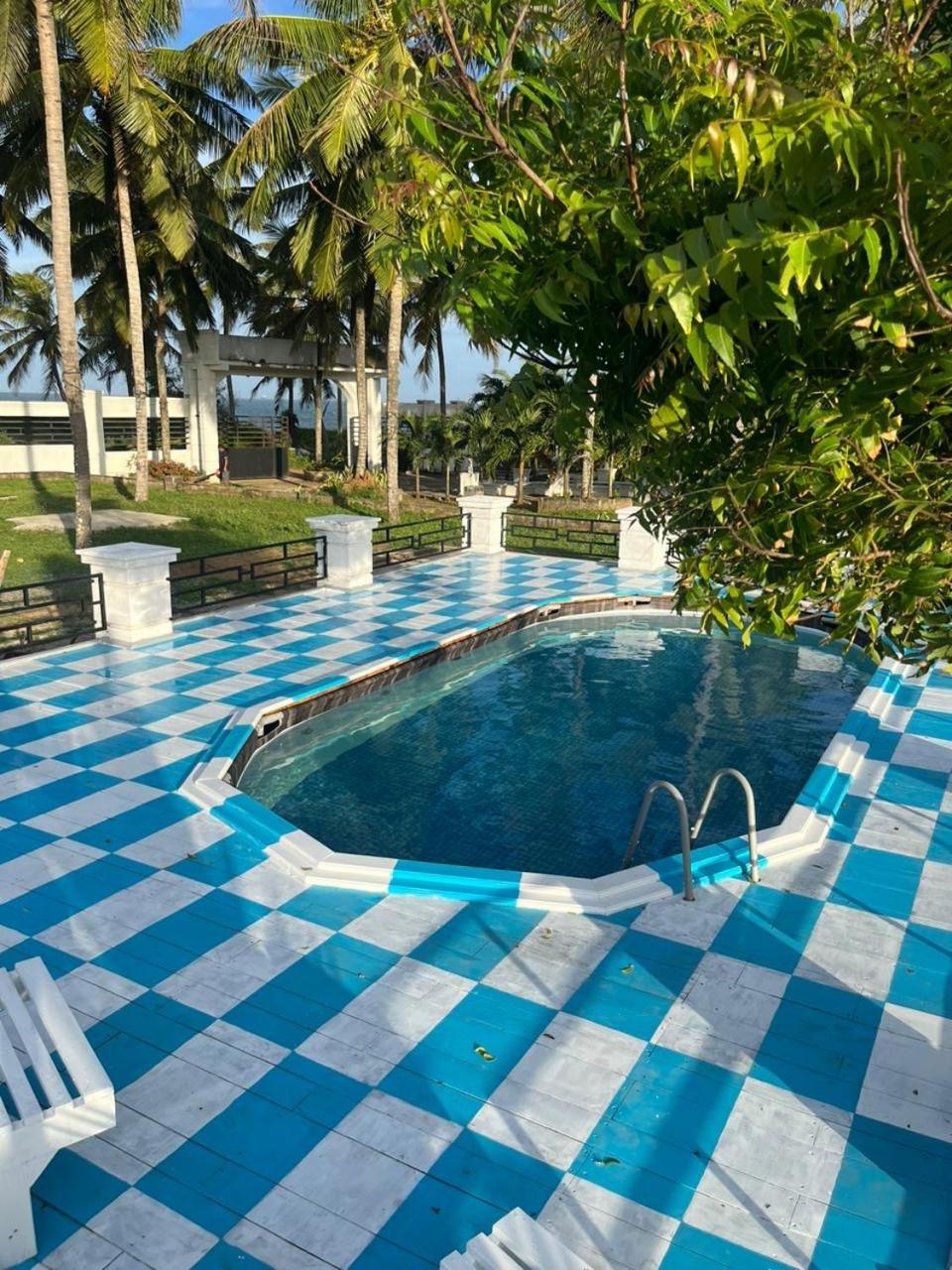 Ceylonta Beach Resort And Spa Hambantota Eksteriør billede