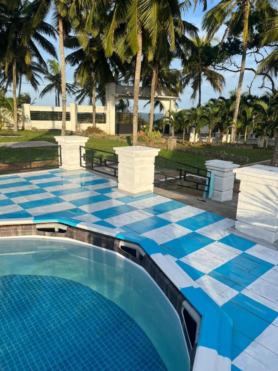 Ceylonta Beach Resort And Spa Hambantota Eksteriør billede